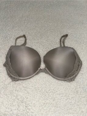 Victoria’s Secret Lace-Trim Bra